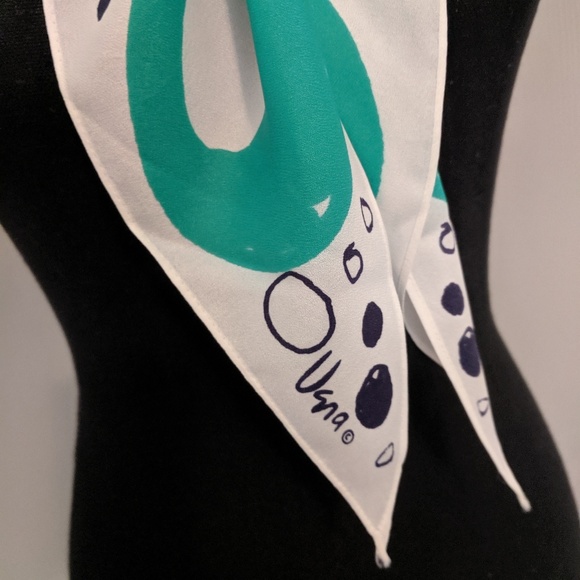 Vana vintage silk scarf white and green signature - Picture 8 of 8